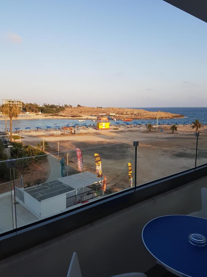 Christopher'S Sandy Beach Suites Ayia Napa Exterior photo