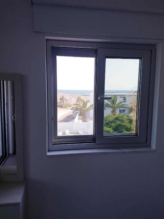 Christopher'S Sandy Beach Suites Ayia Napa Exterior photo