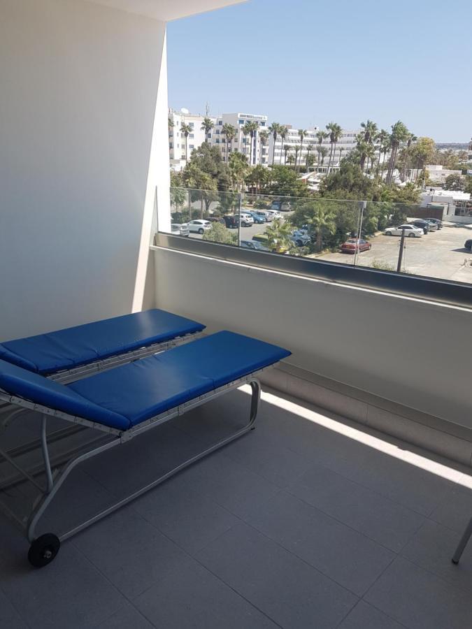 Christopher'S Sandy Beach Suites Ayia Napa Exterior photo