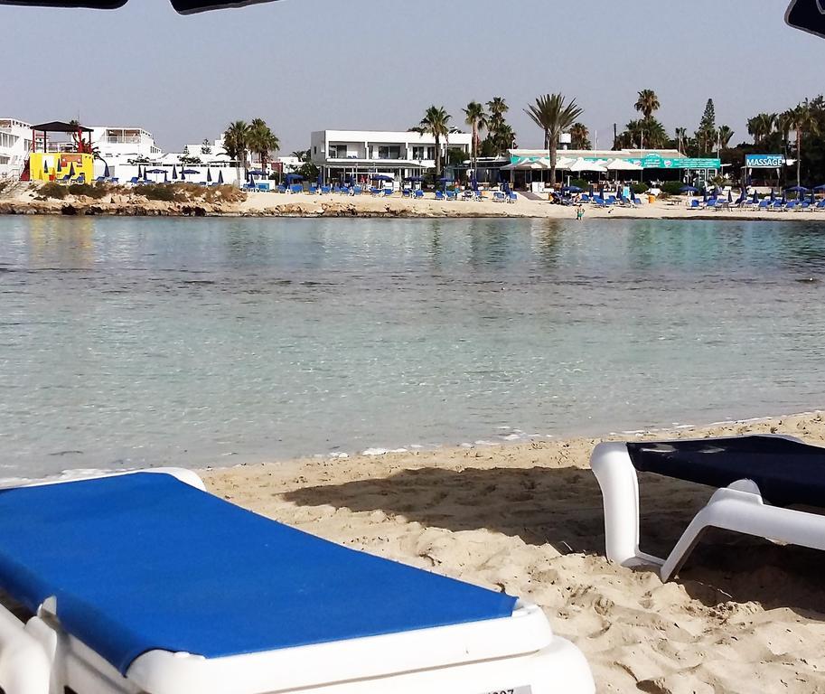Christopher'S Sandy Beach Suites Ayia Napa Exterior photo